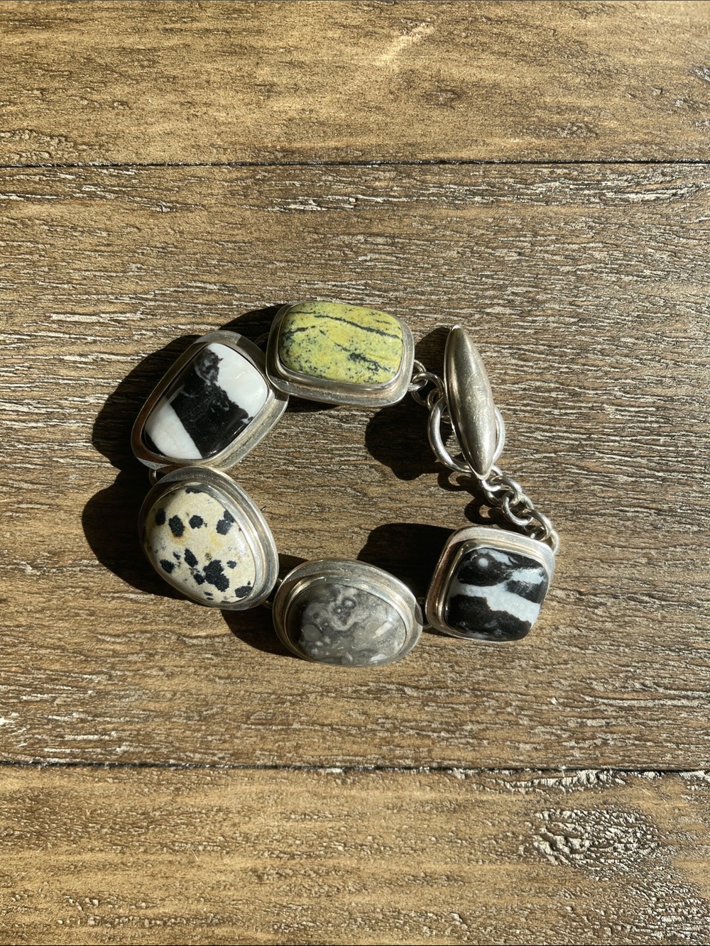 Silpada Sterling Silver Natural Stone Dalmatian Jasper Bracelet w/Toggle - Picture 2 of 5